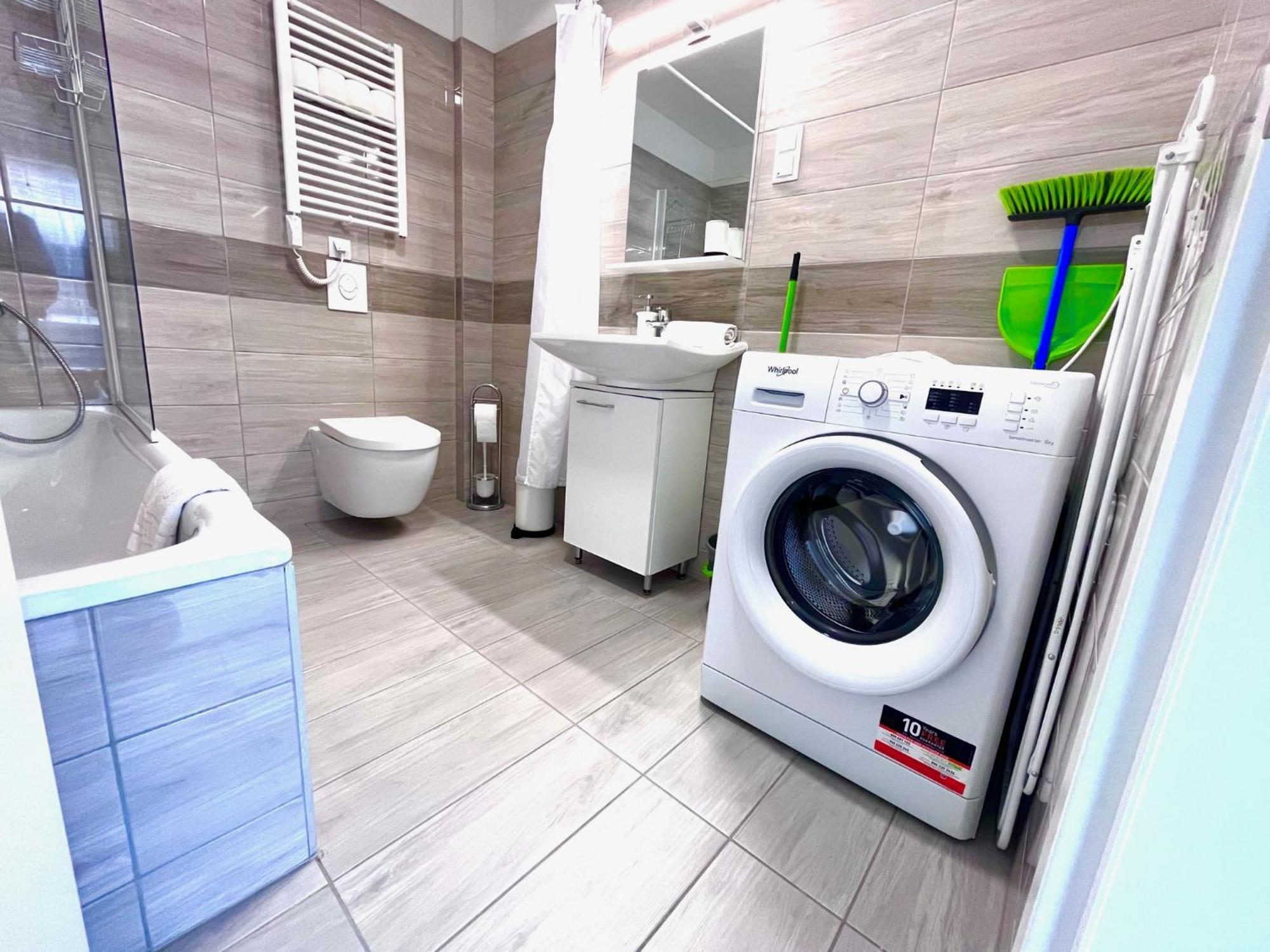 Budapest Downtown Residences Leo - Ac, Elevator, Terrace エクステリア 写真